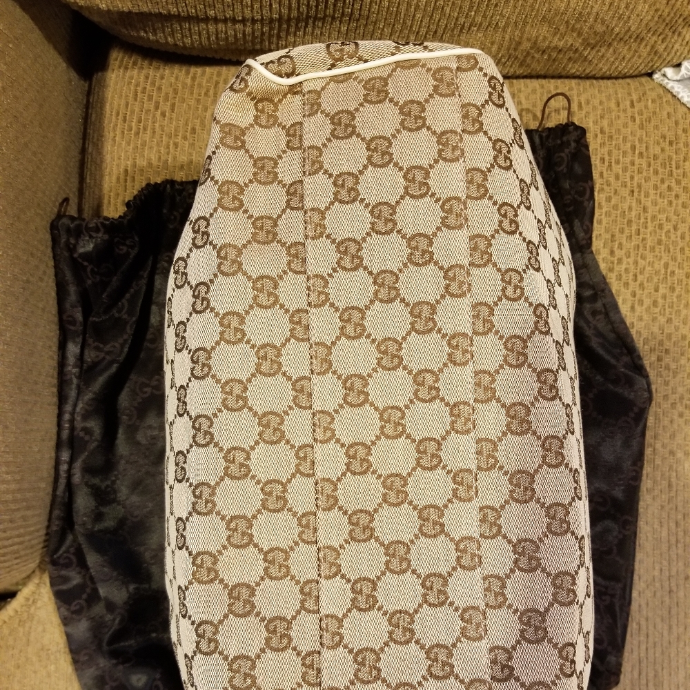 SOLD***Gucci Sukey Tote bag - Picture 8 of 9